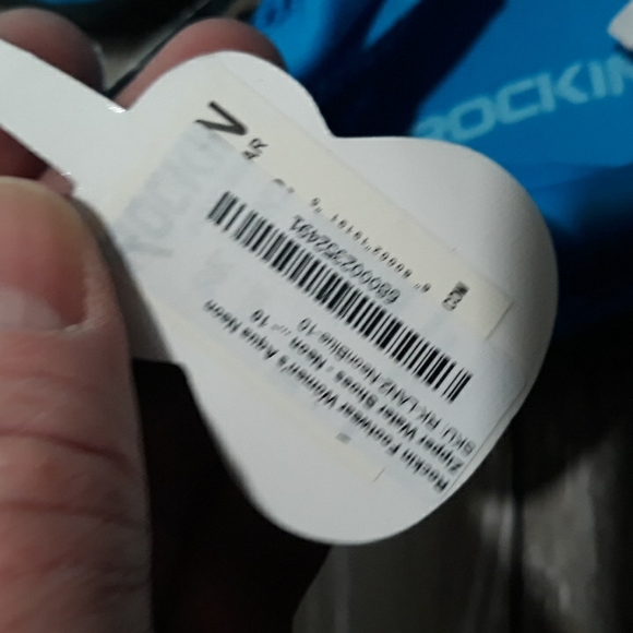 Rockin ocean shoes. NWT. Size 10 - Picture 3 of 10